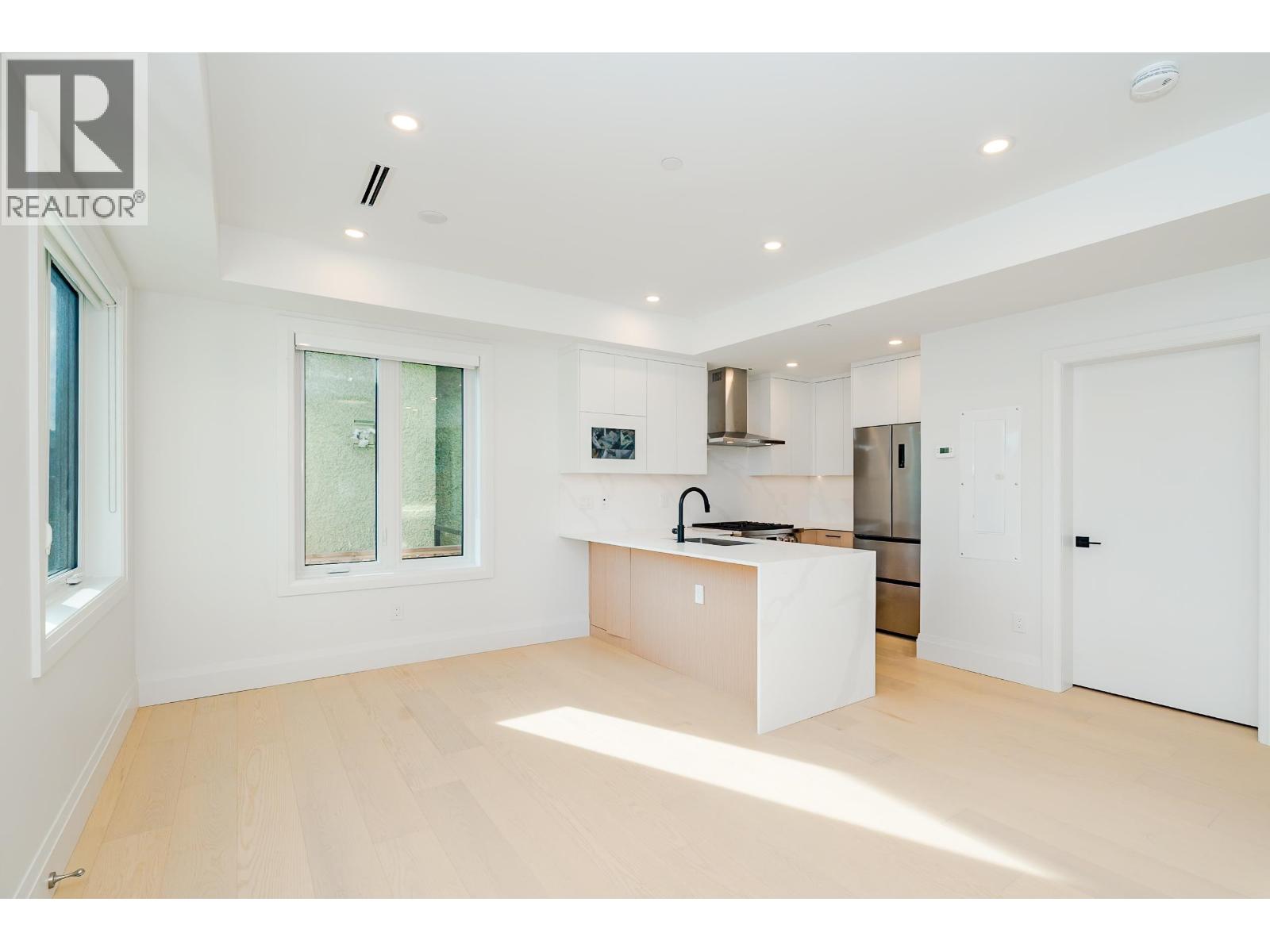 1505 Renfrew Street, Vancouver, British Columbia  V5K 4C8 - Photo 6 - R3097891