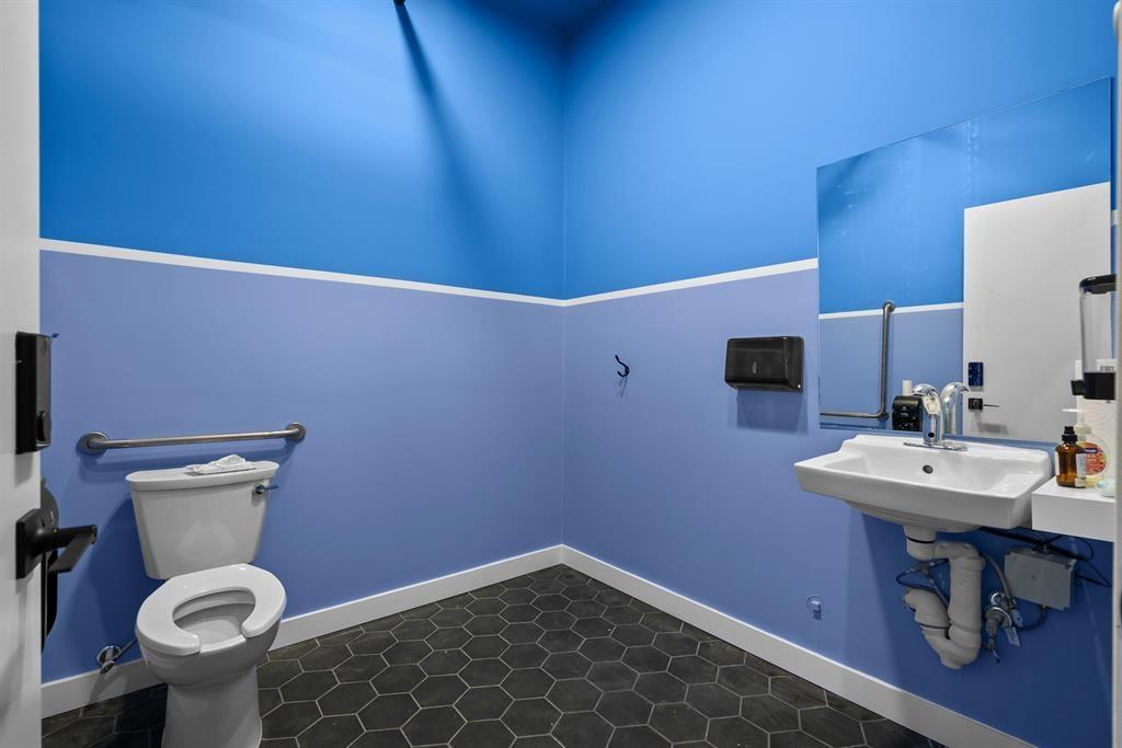 240 2556 Montrose Avenue, Abbotsford, British Columbia  V2S 3T3 - Photo 18 - C8071410