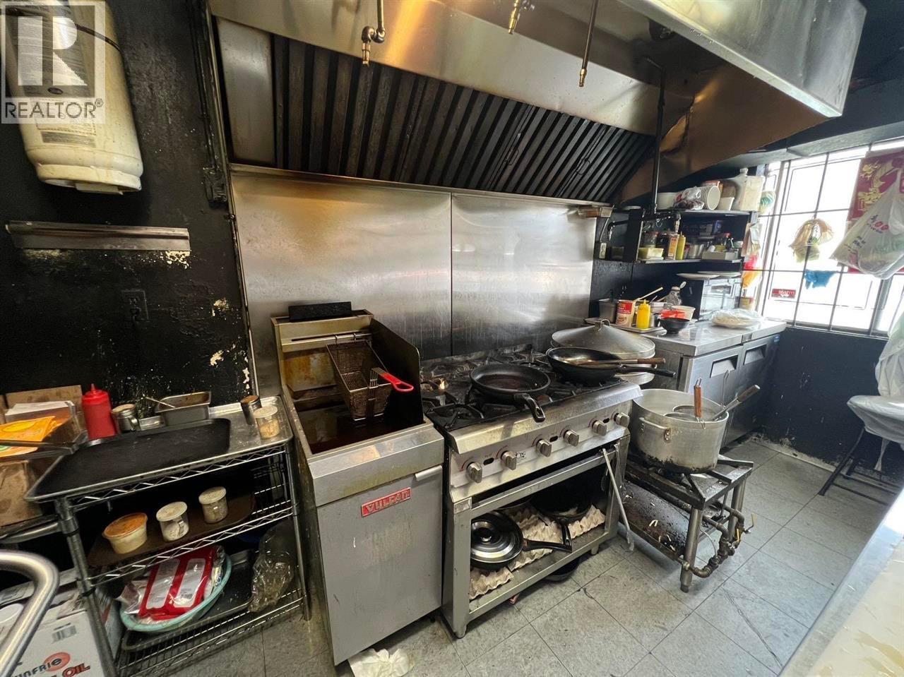 3499 Kingsway, Vancouver, British Columbia  V5R 4M1 - Photo 5 - C8076892