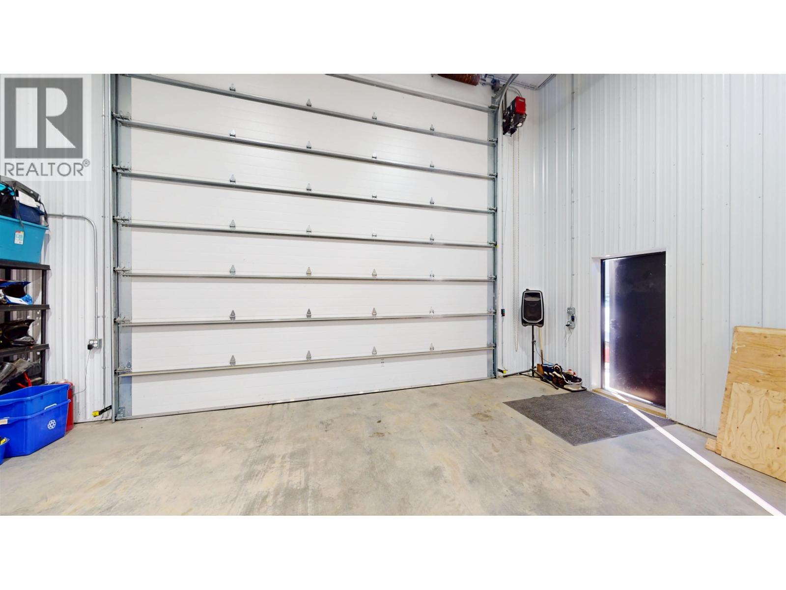 13654 W Sawyer Road, Charlie Lake, British Columbia  V1J 8L2 - Photo 6 - R3098968