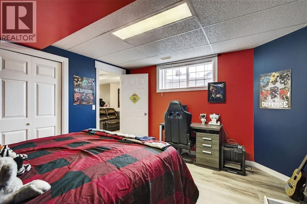 108 Cimarron Grove Circle, Okotoks, Alberta  T1S 2L9 - Photo 31 - A2292242