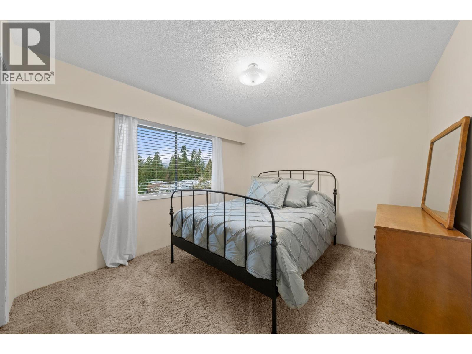 4877 Cedarcrest Avenue, North Vancouver, British Columbia  V7R 3R6 - Photo 22 - R3098858