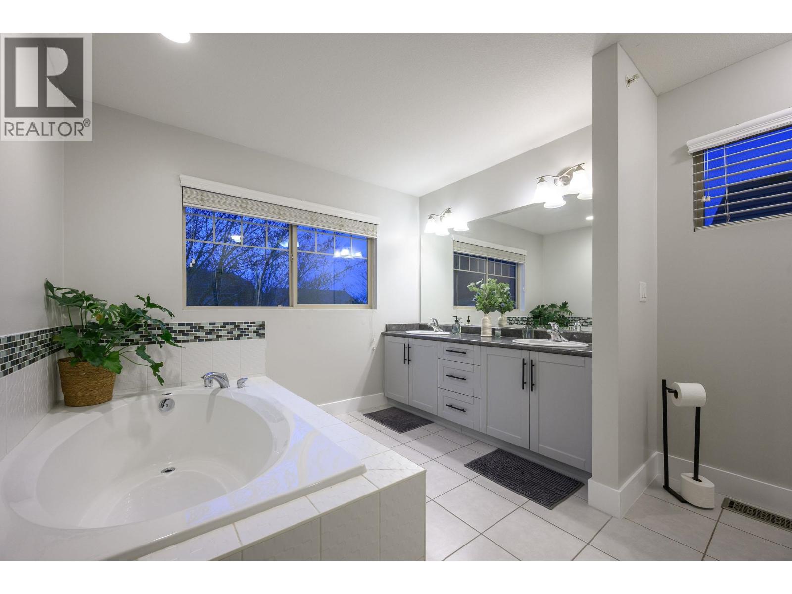 24891 106b Avenue, Maple Ridge, British Columbia  V2W 0E1 - Photo 19 - R3086383