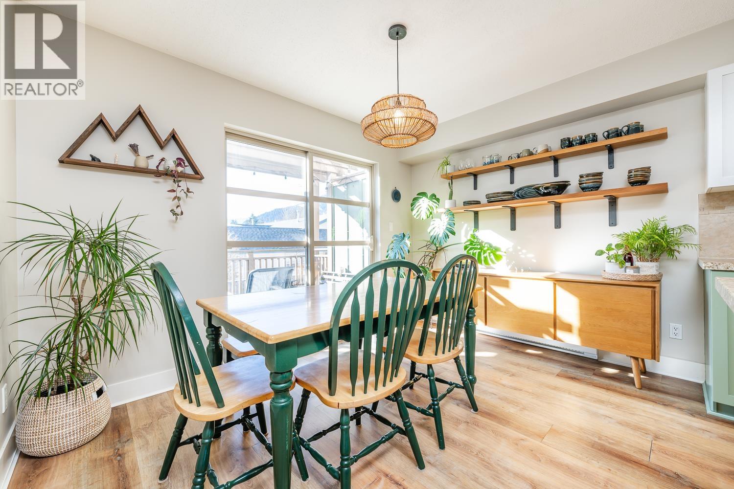 1198 Village Green Way, Squamish, British Columbia  V8B 0N5 - Photo 16 - R3096697