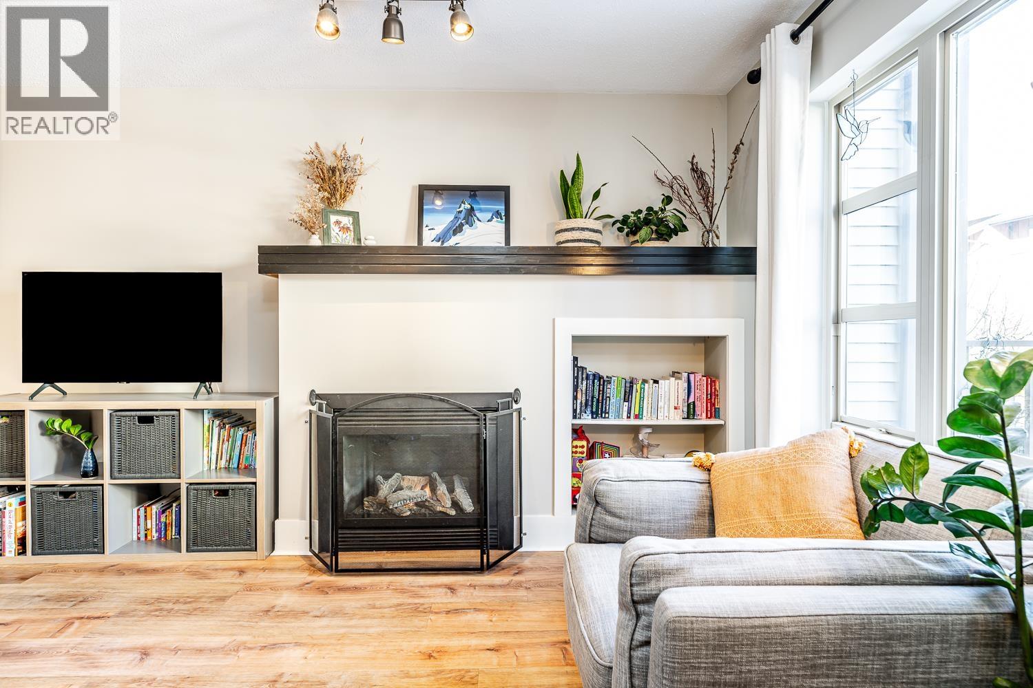 1198 Village Green Way, Squamish, British Columbia  V8B 0N5 - Photo 9 - R3096697