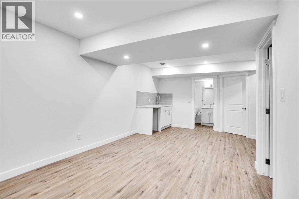 117 Amblehurst Green Nw, Calgary, Alberta  T3P 1W8 - Photo 26 - A2287425