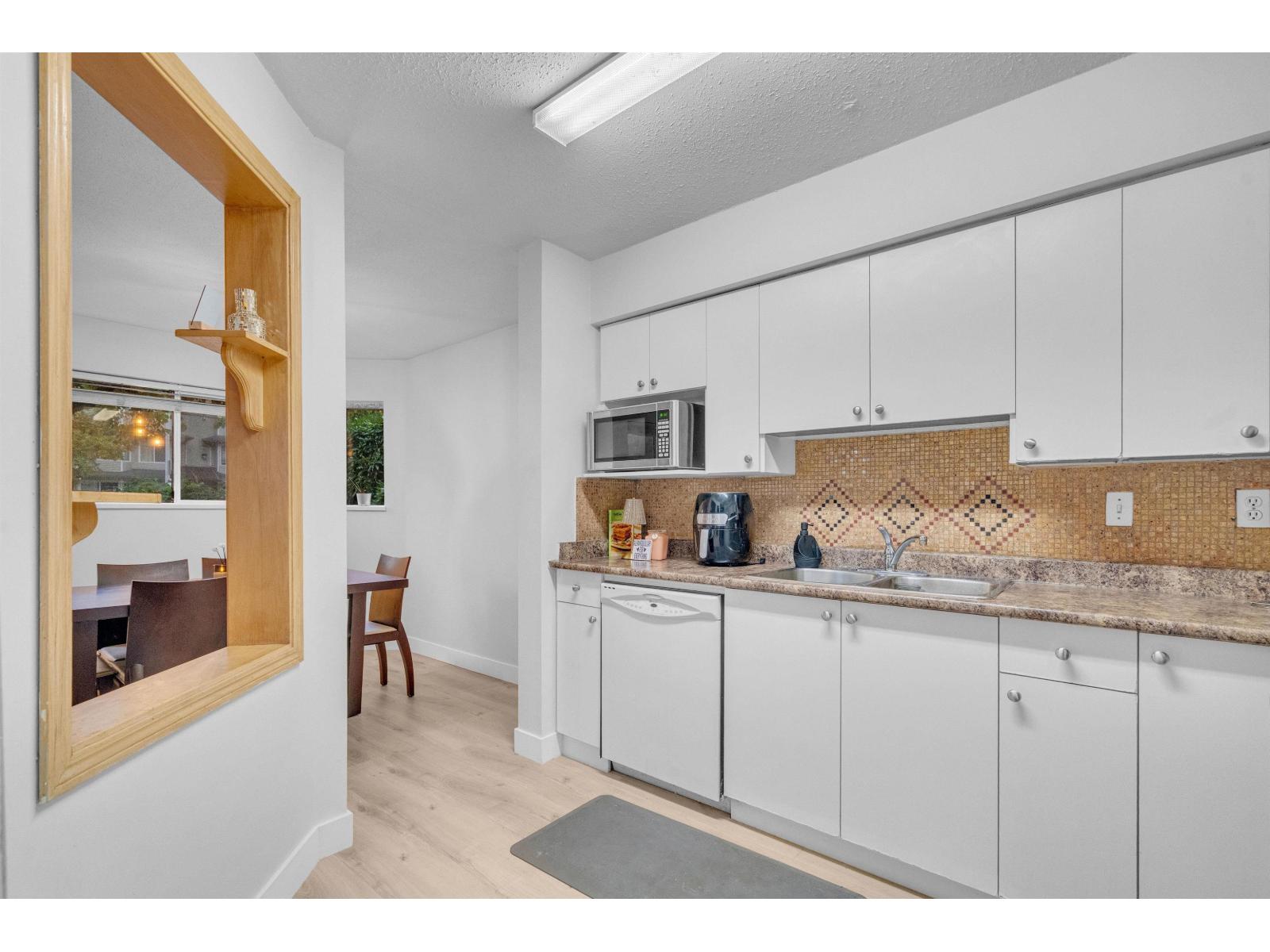 111 12101 80 Avenue, Surrey, British Columbia  V3W 5V6 - Photo 9 - R3098724