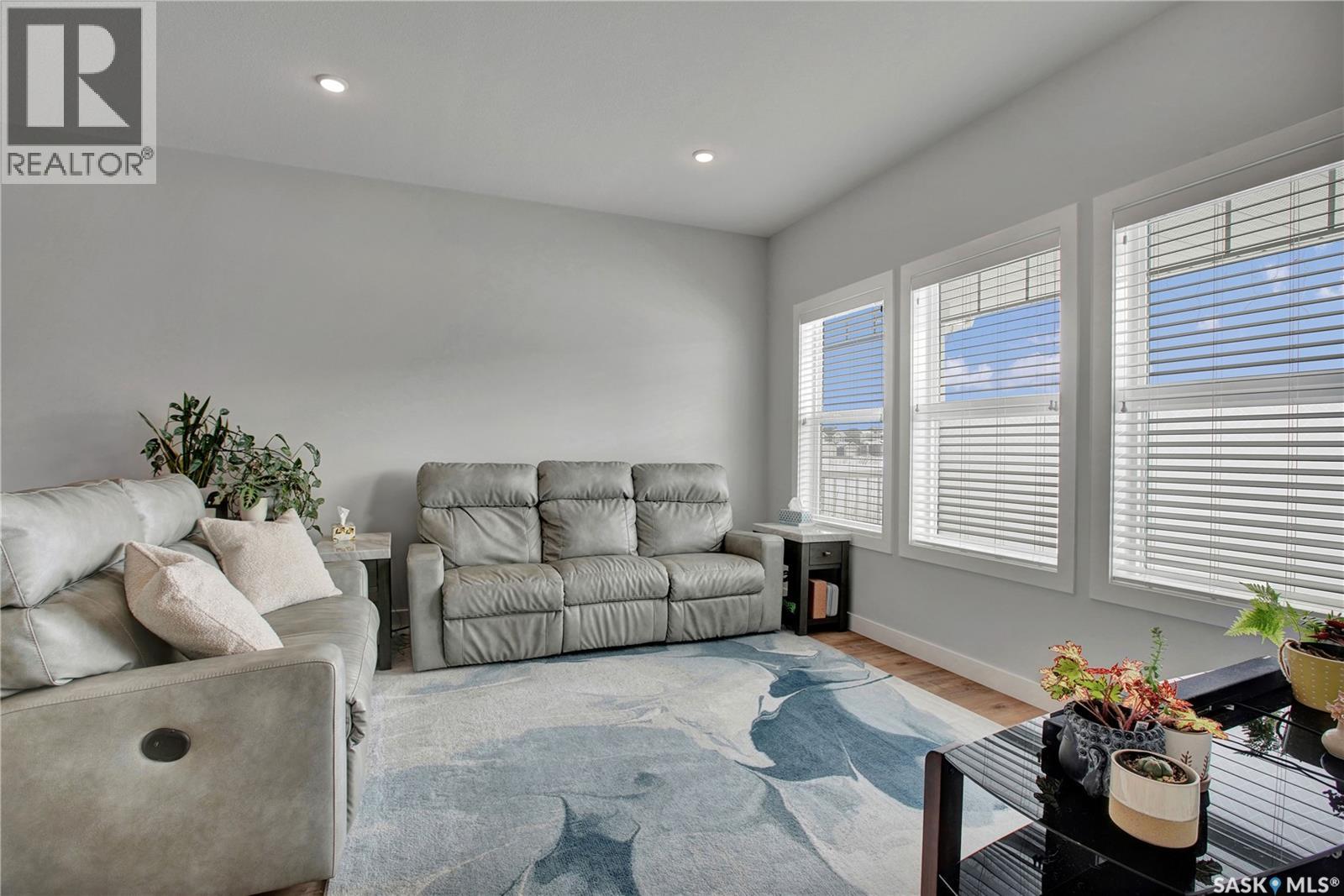 179 Stilling Mews, Saskatoon, Saskatchewan  S7V 0P3 - Photo 4 - SK030140