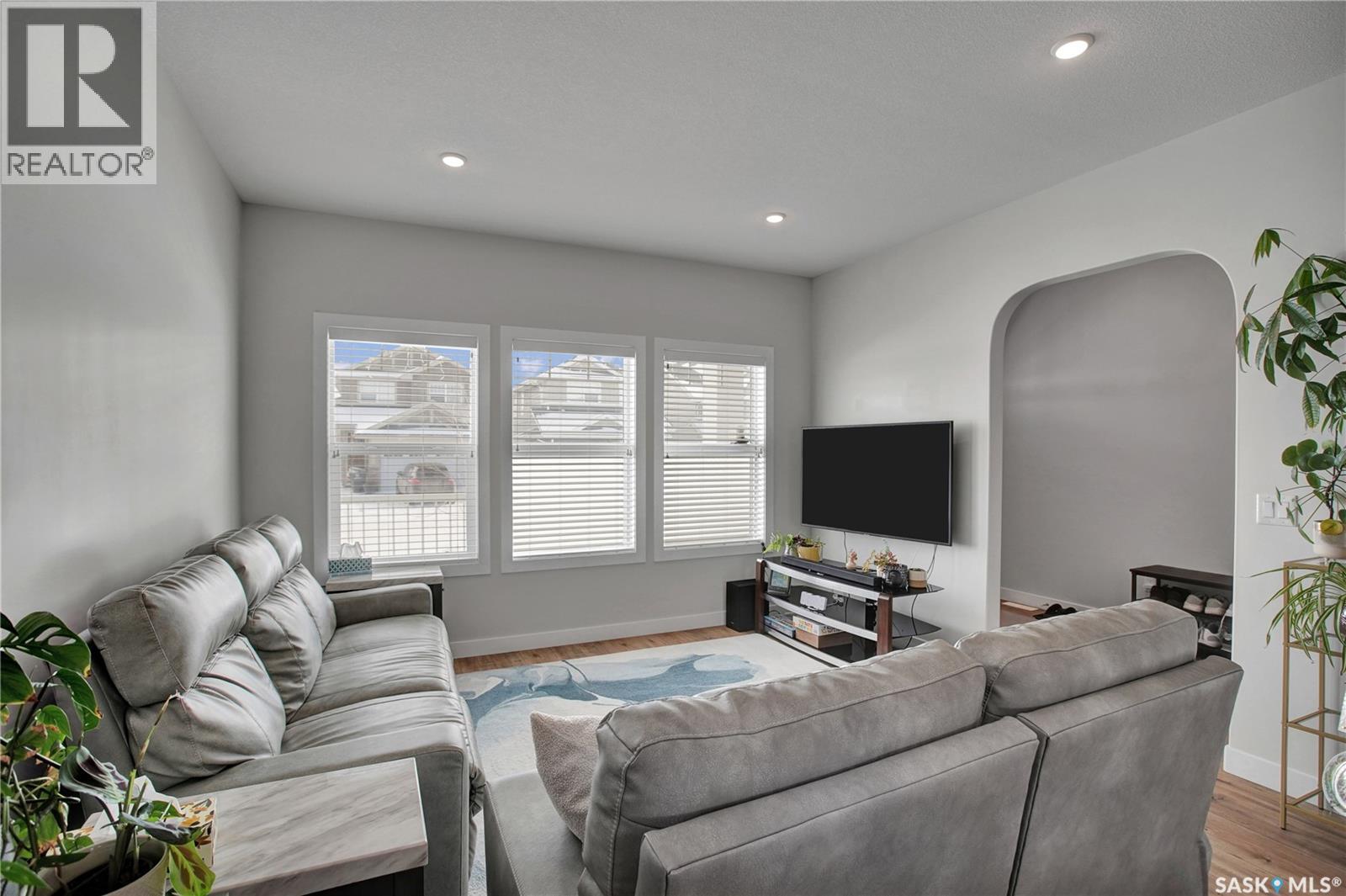 179 Stilling Mews, Saskatoon, Saskatchewan  S7V 0P3 - Photo 5 - SK030140