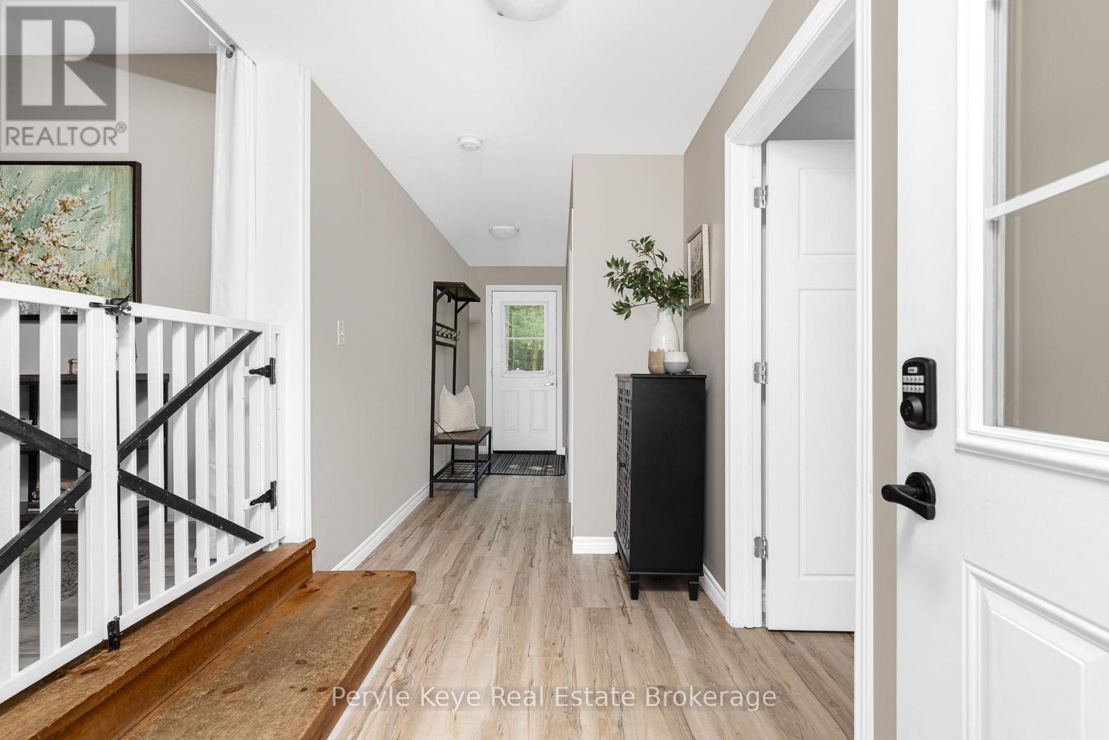 820 Manitoba Street, Bracebridge, Ontario  P1L 1W9 - Photo 6 - X12874296