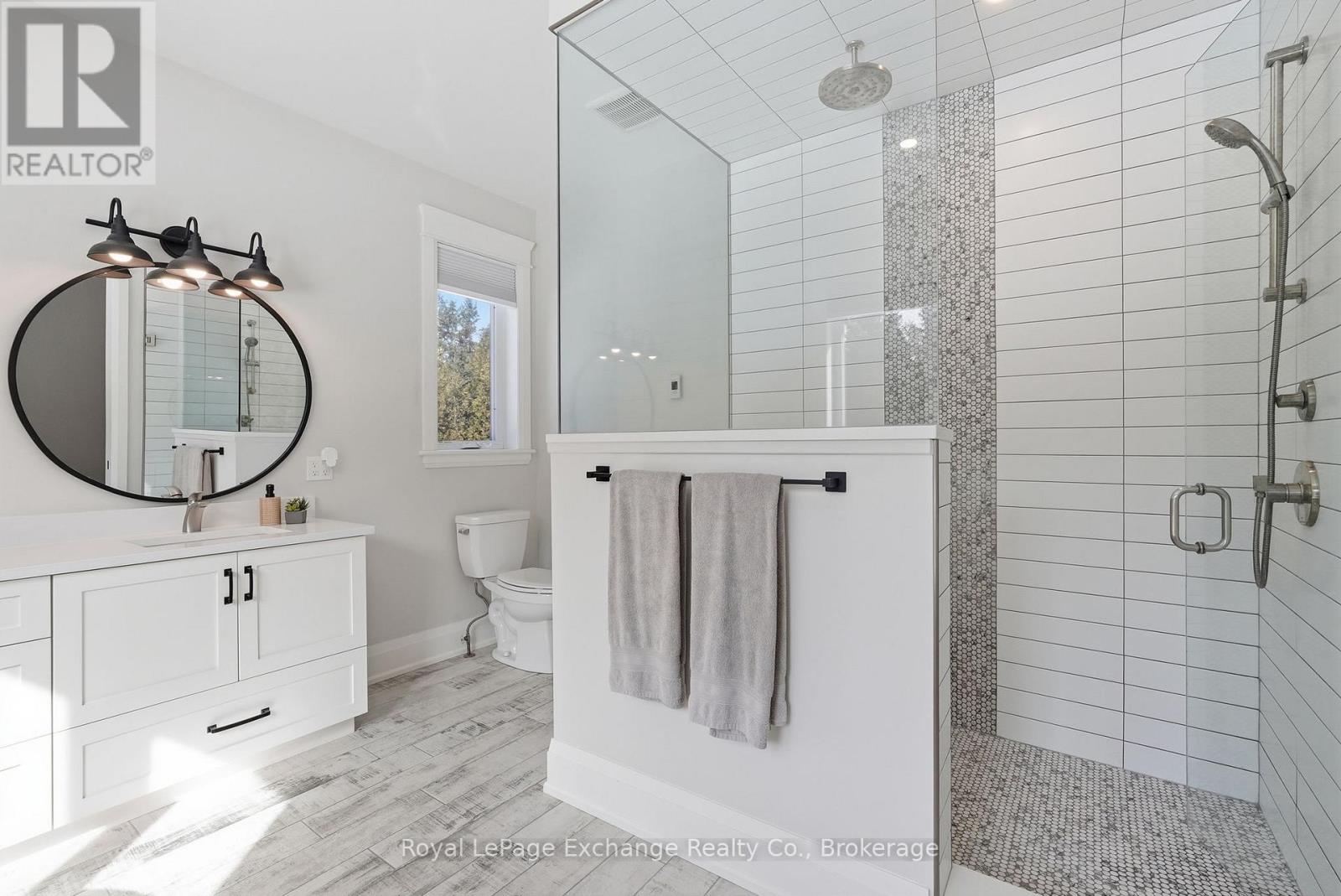 185 Louise Creek Crescent, West Grey, Ontario  N0G 1S0 - Photo 26 - X12874308