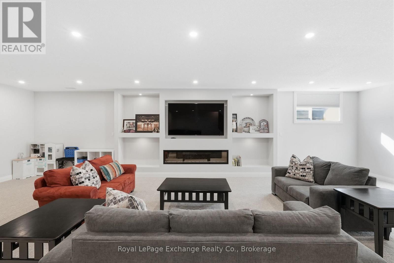 185 Louise Creek Crescent, West Grey, Ontario  N0G 1S0 - Photo 29 - X12874308