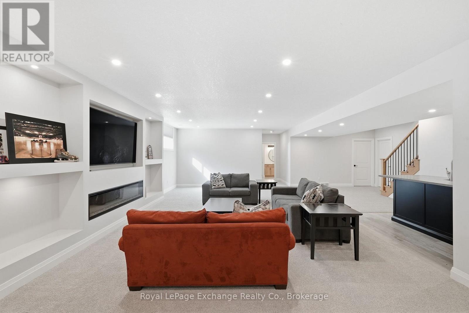 185 Louise Creek Crescent, West Grey, Ontario  N0G 1S0 - Photo 30 - X12874308