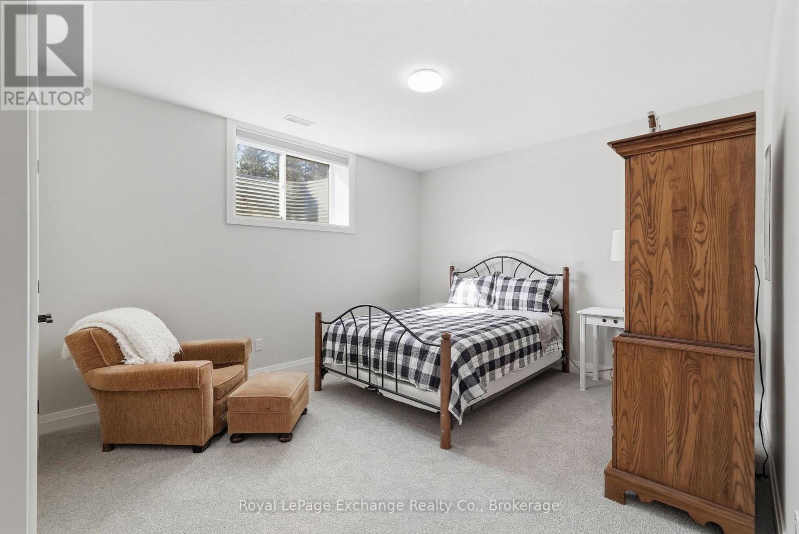 185 Louise Creek Crescent, West Grey, Ontario  N0G 1S0 - Photo 33 - X12874308