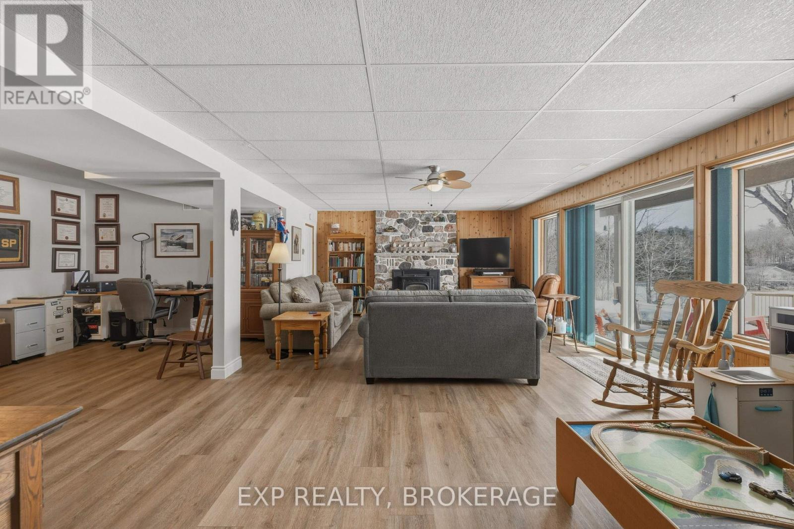 2097 Hambly Lane, Frontenac (Frontenac South), Ontario  K0H 1W0 - Photo 17 - X12874316