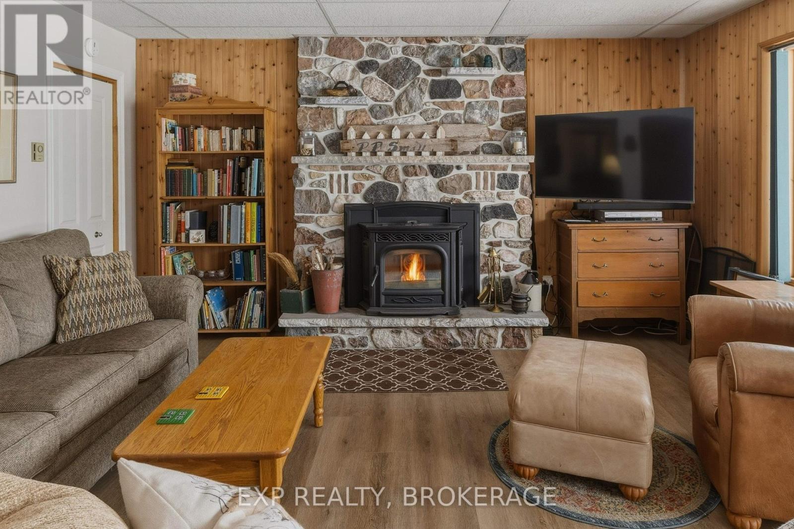 2097 Hambly Lane, Frontenac (Frontenac South), Ontario  K0H 1W0 - Photo 19 - X12874316