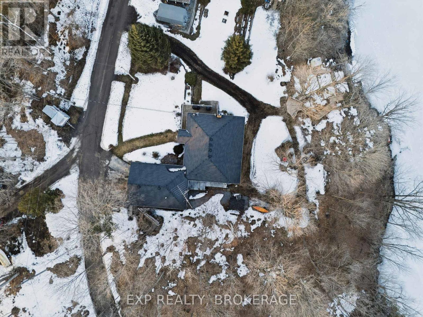 2097 Hambly Lane, Frontenac (Frontenac South), Ontario  K0H 1W0 - Photo 38 - X12874316