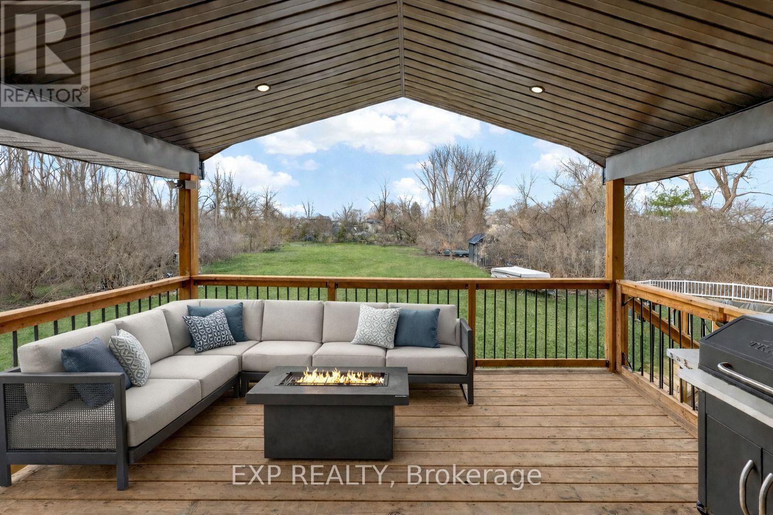 20109 Loyalist Parkway, Prince Edward County, Ontario  K0K 1T0 - Photo 11 - X12874320