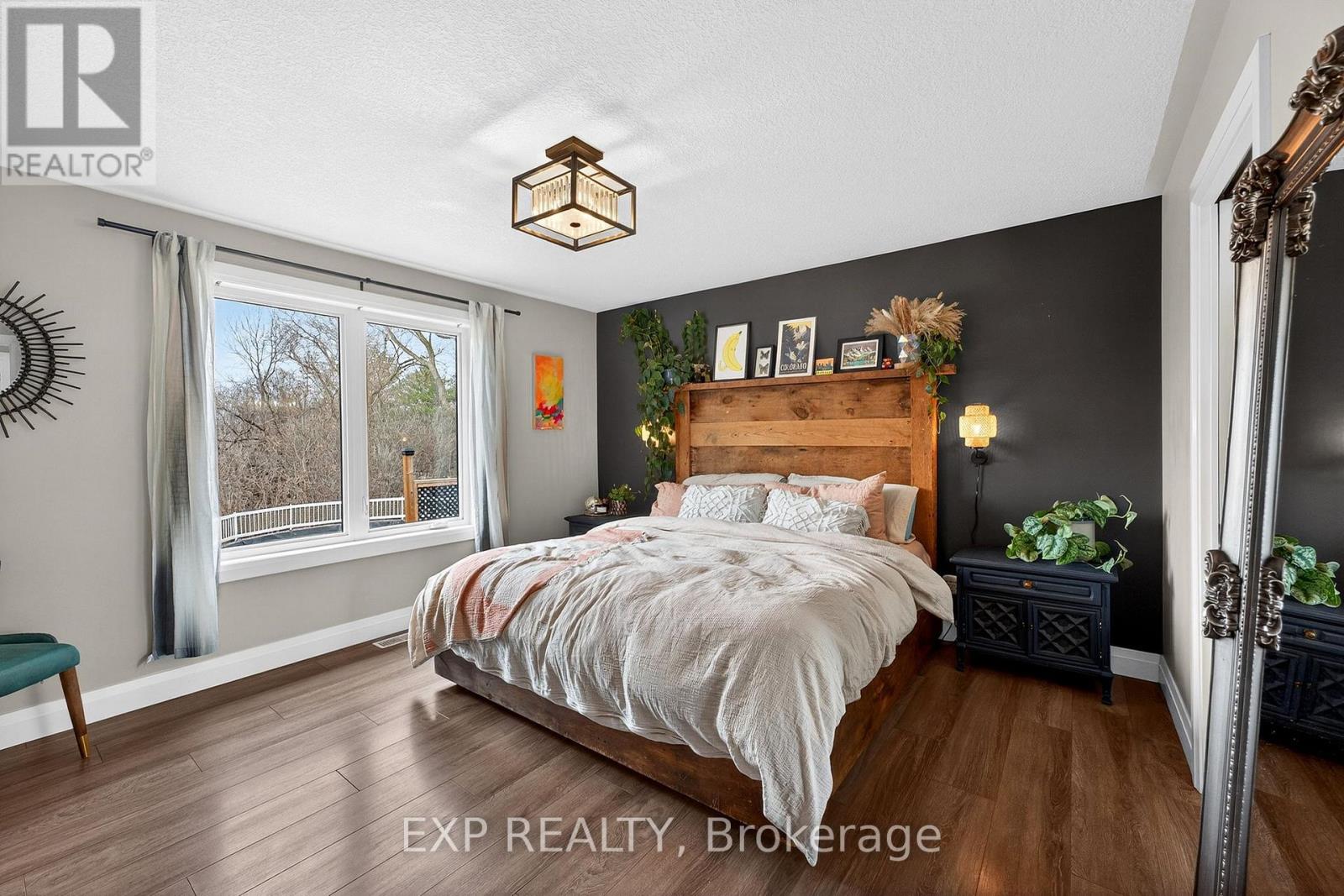 20109 Loyalist Parkway, Prince Edward County, Ontario  K0K 1T0 - Photo 12 - X12874320