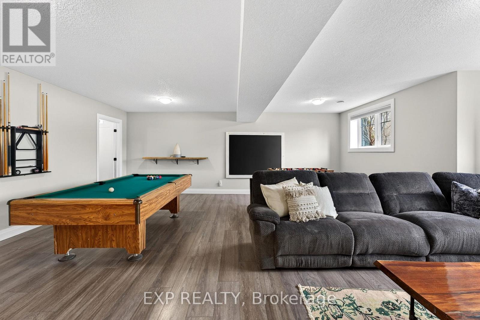 20109 Loyalist Parkway, Prince Edward County, Ontario  K0K 1T0 - Photo 21 - X12874320