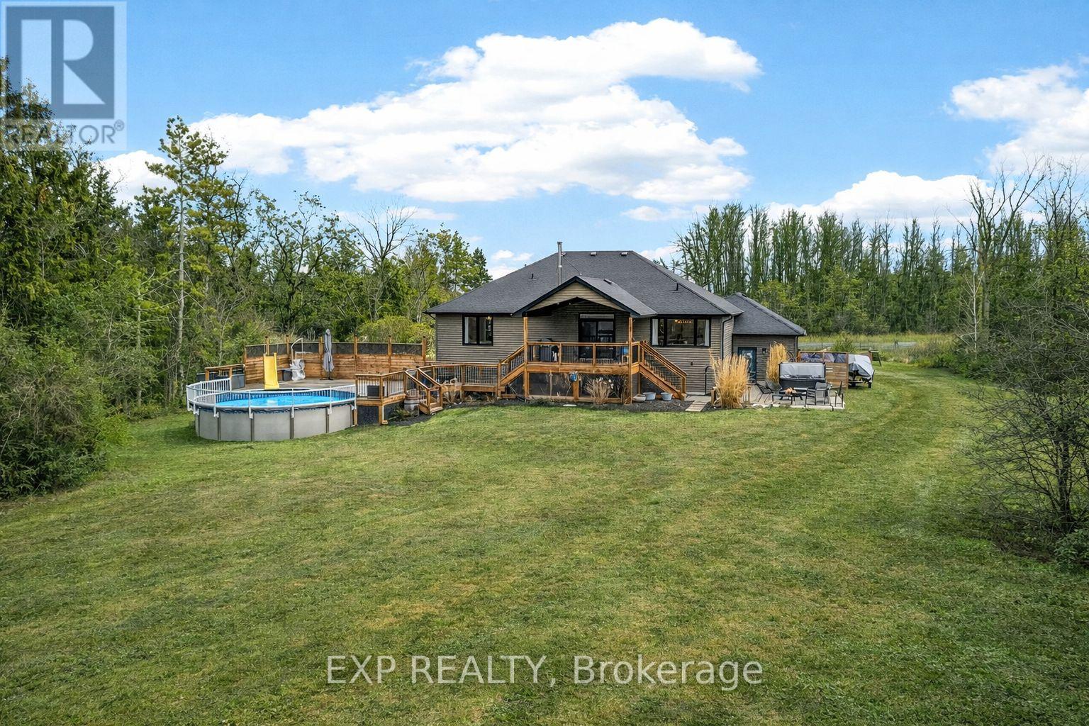 20109 Loyalist Parkway, Prince Edward County, Ontario  K0K 1T0 - Photo 31 - X12874320