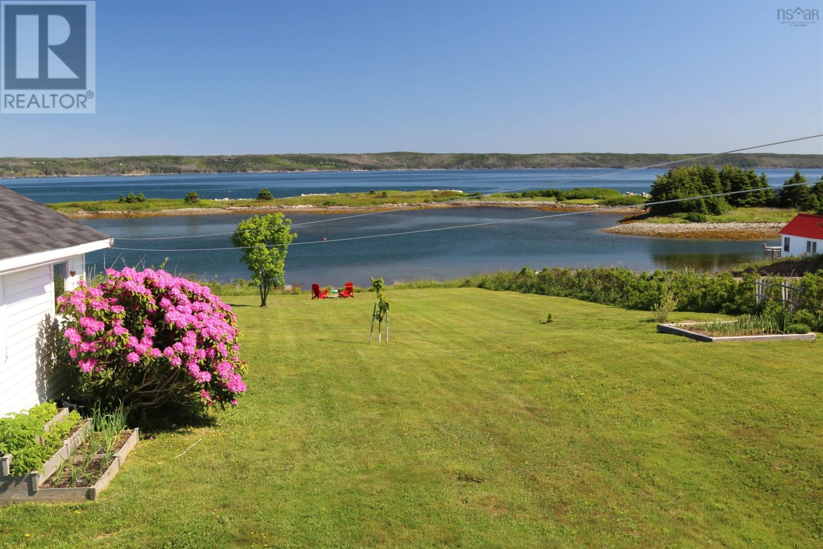 36 Seaview Drive, Gabarus Village, Nova Scotia  B1K 3T4 - Photo 11 - 202604284