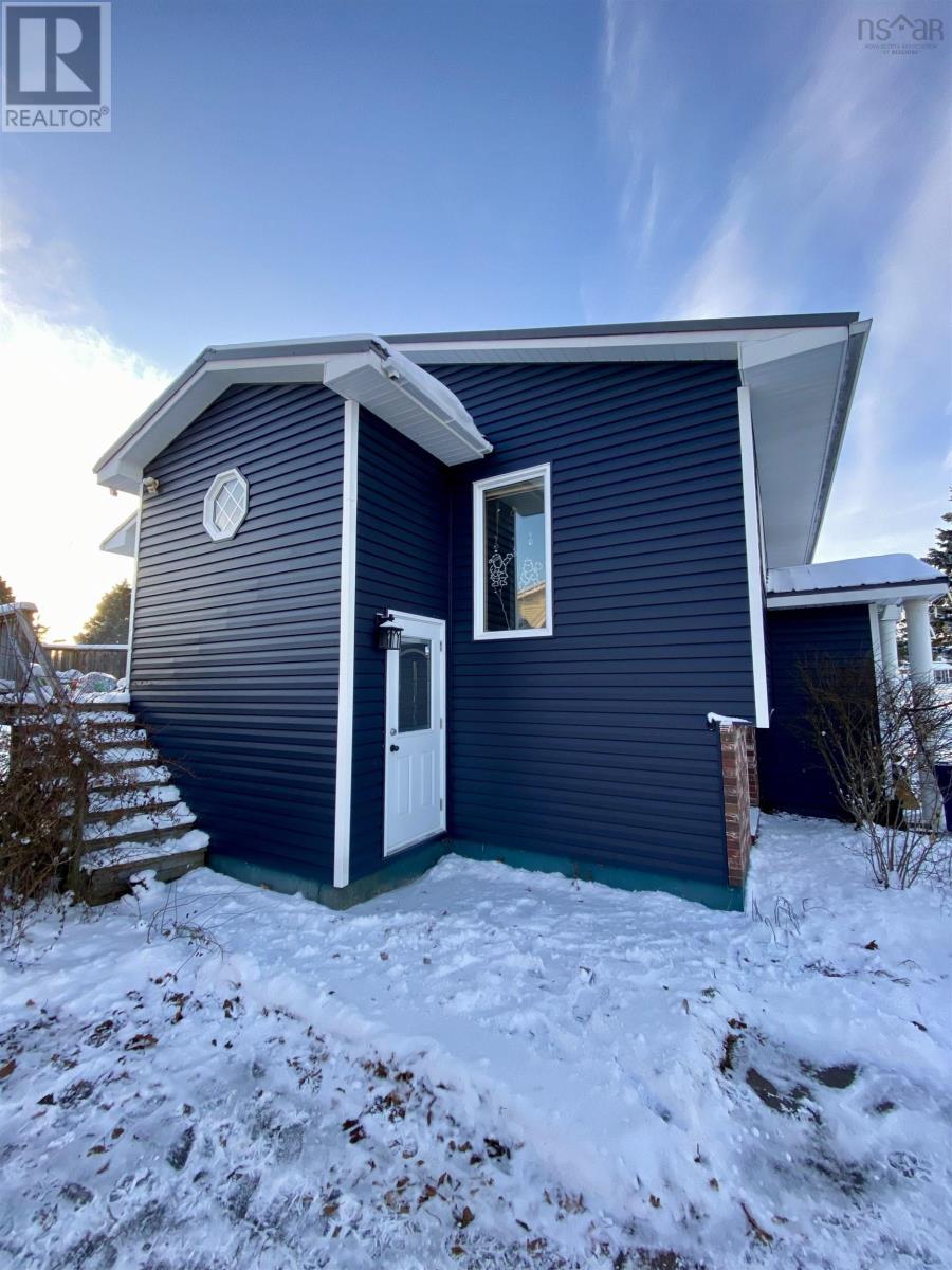 3 Fletcher Drive, Amherst, Nova Scotia  B4H 4M3 - Photo 8 - 202529746