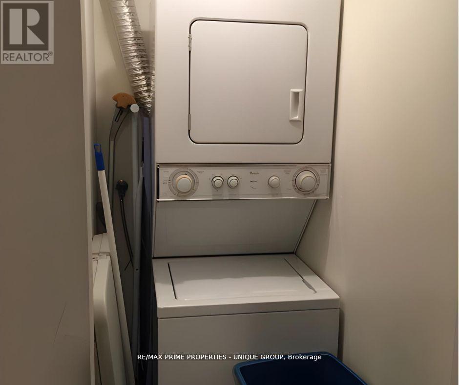 1701 - 44 Gerrard Street W, Toronto, Ontario  M5G 2K2 - Photo 17 - C12866938