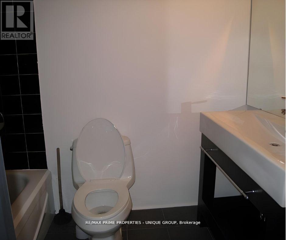 1701 - 44 Gerrard Street W, Toronto, Ontario  M5G 2K2 - Photo 16 - C12866938