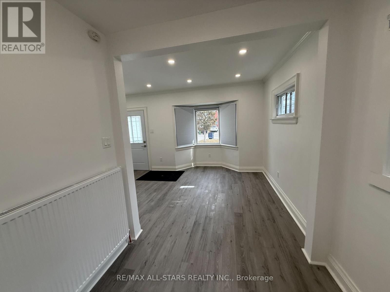 2 - 92 Thirty Ninth Street, Toronto, Ontario  M8W 3M7 - Photo 16 - W12844106