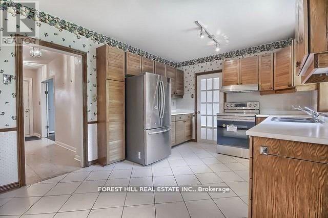 73 Riverside Boulevard, Vaughan, Ontario  L4J 1J1 - Photo 13 - N12762826