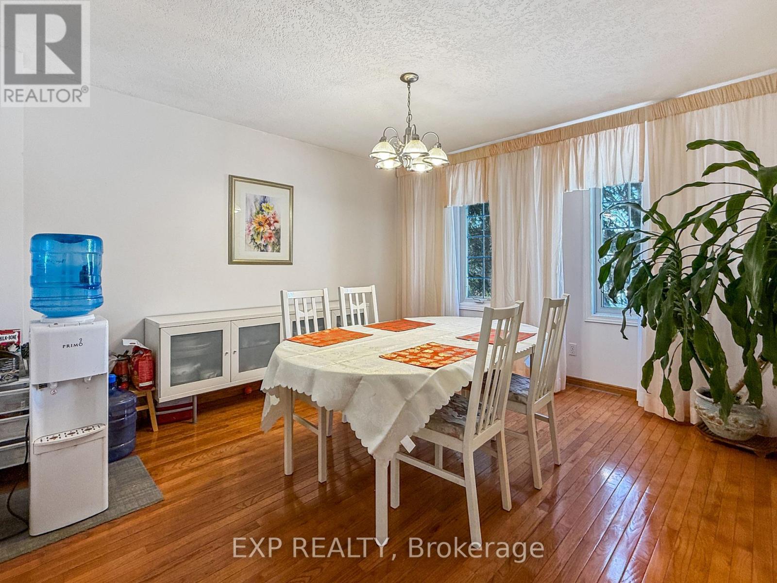 444 Burnett Avenue, Cambridge, Ontario  N1T 1L3 - Photo 6 - X12874200