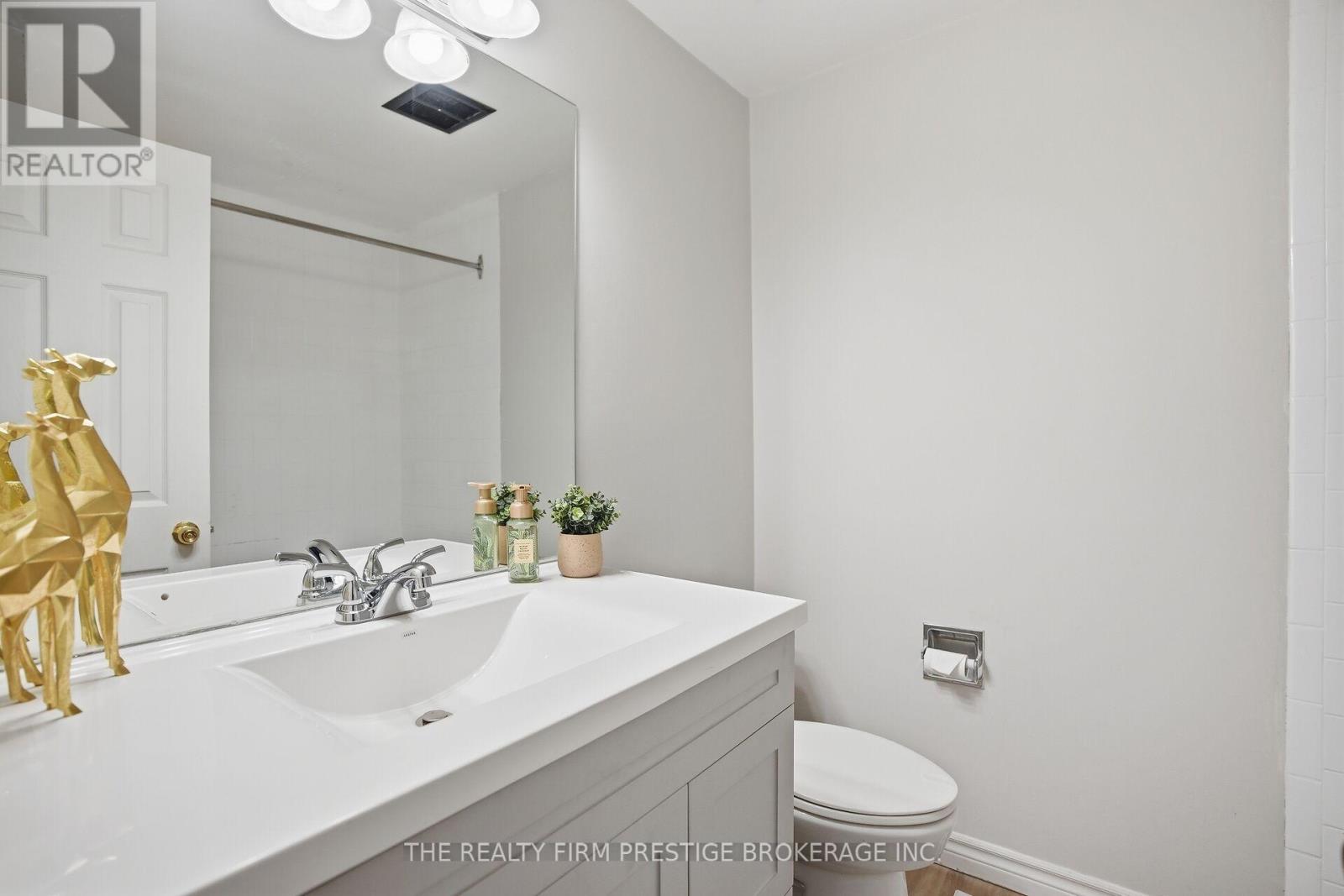 60 - 1385 Commissioners Road W, London South, Ontario  N6K 1E2 - Photo 15 - X12874314