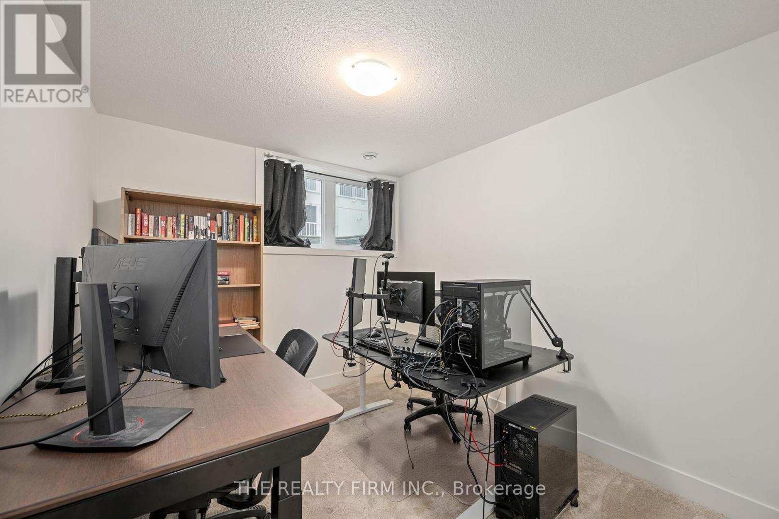 25 - 234 Edgevalley Road, London East (East D), Ontario  N5V 0E4 - Photo 21 - X12874334