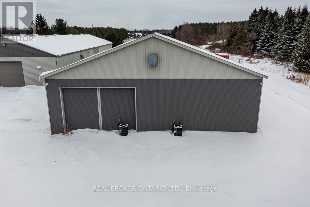 16915 8th Road, North Stormont, Ontario  K0C 1W0 - Photo 17 - X12874216