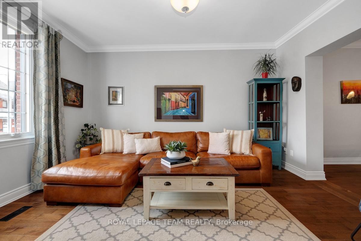 281 Flora Street, Ottawa, Ontario  K1R 5S1 - Photo 6 - X12874280