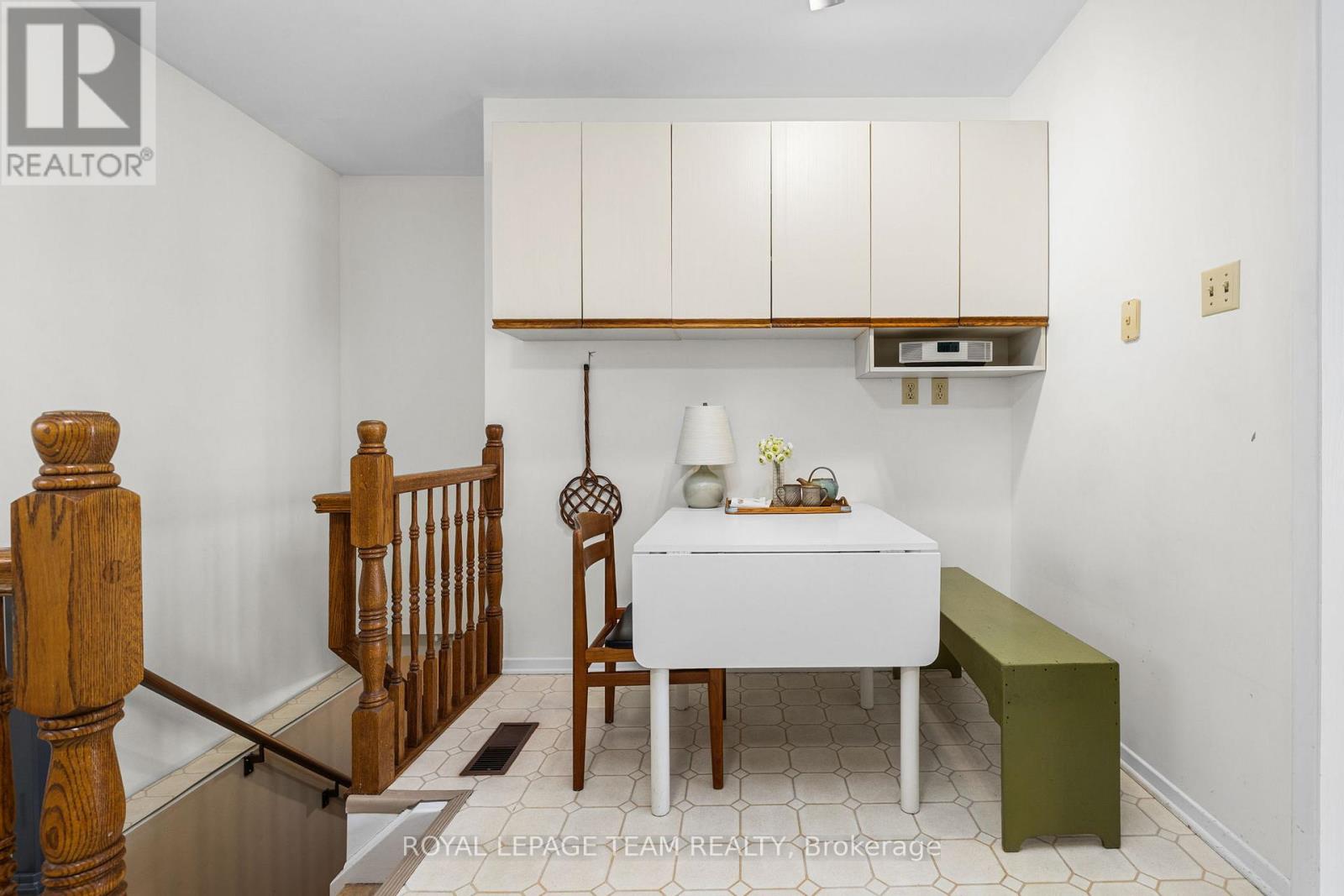 35 Cherrywood Drive, Ottawa, Ontario  K2H 6H1 - Photo 18 - X12874290