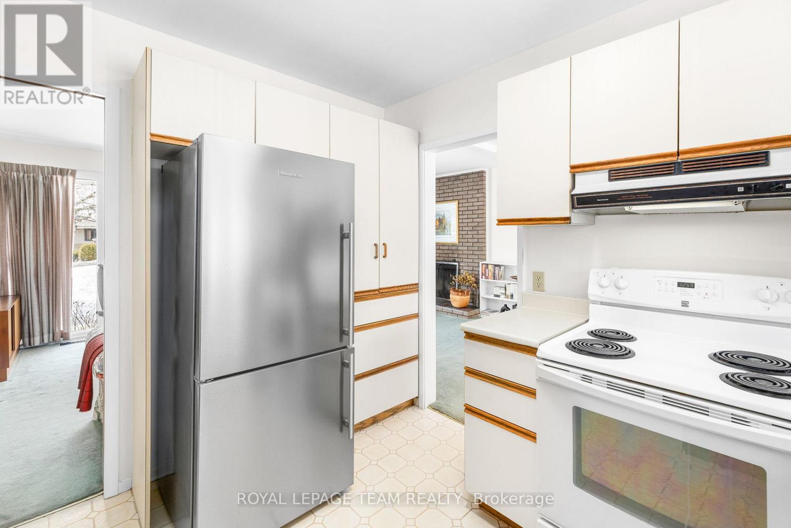 35 Cherrywood Drive, Ottawa, Ontario  K2H 6H1 - Photo 22 - X12874290