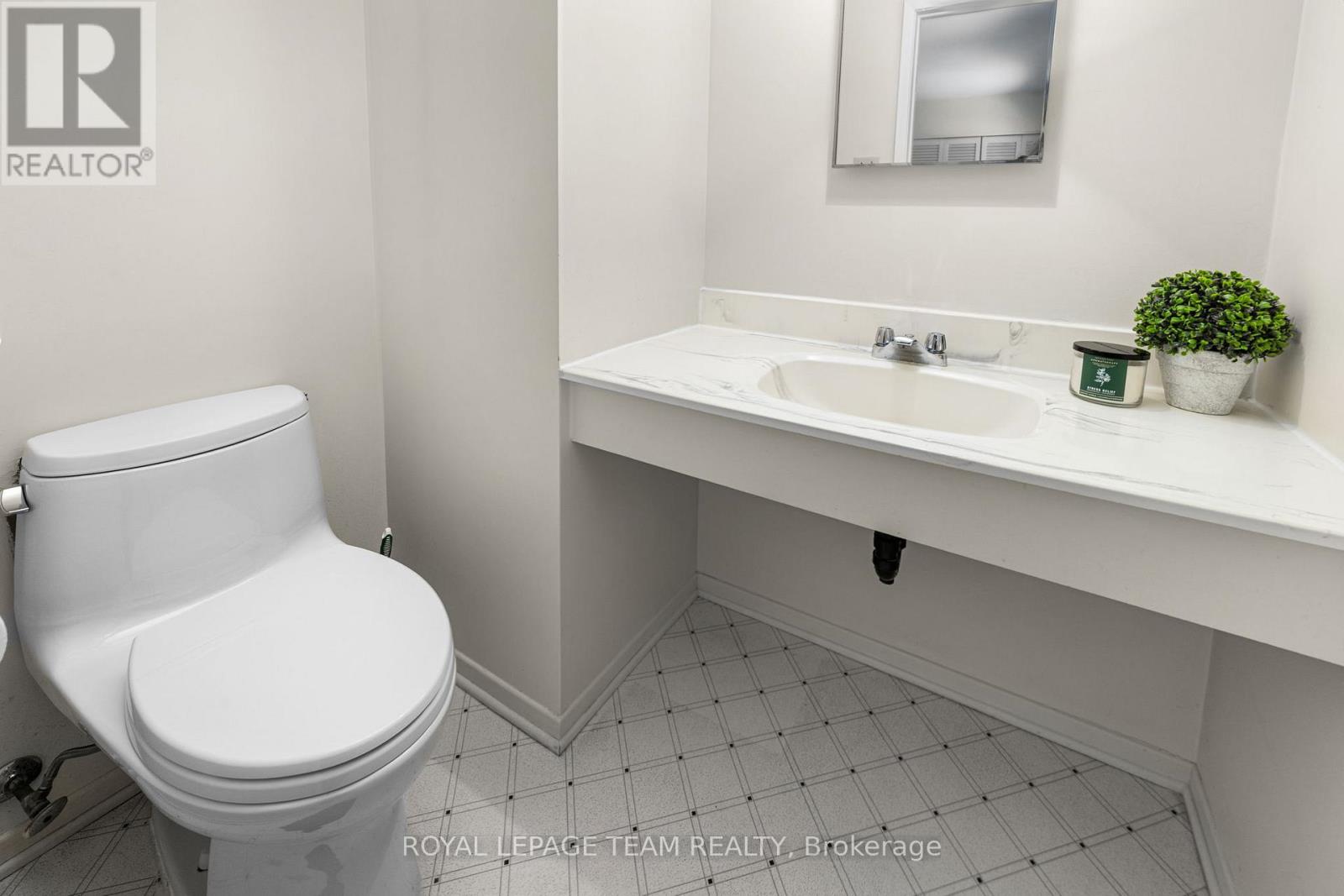 35 Cherrywood Drive, Ottawa, Ontario  K2H 6H1 - Photo 27 - X12874290