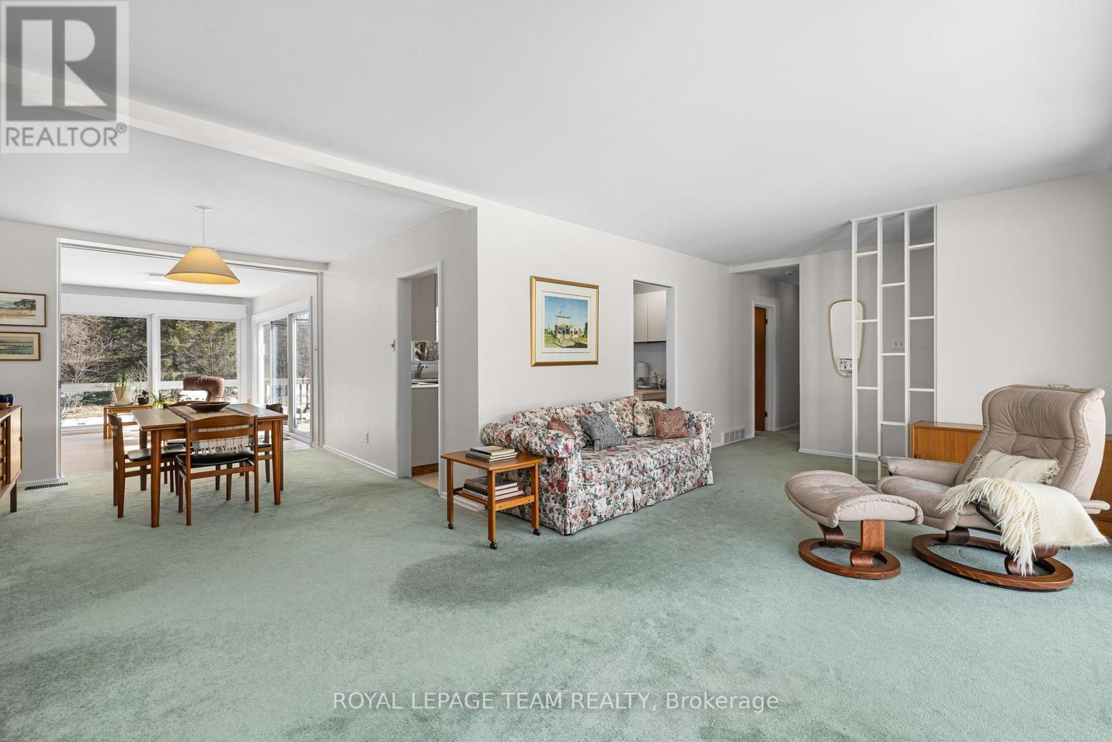 35 Cherrywood Drive, Ottawa, Ontario  K2H 6H1 - Photo 9 - X12874290