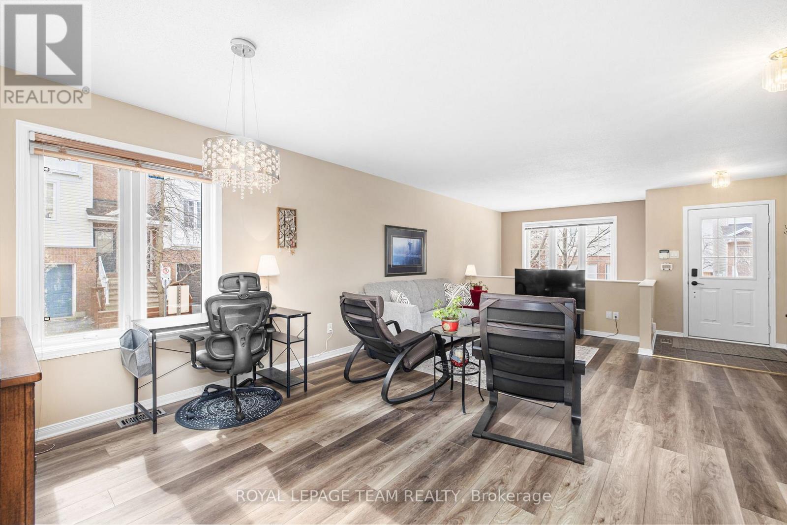 147 Wharhol Private, Ottawa, Ontario  K2H 1G5 - Photo 14 - X12874300