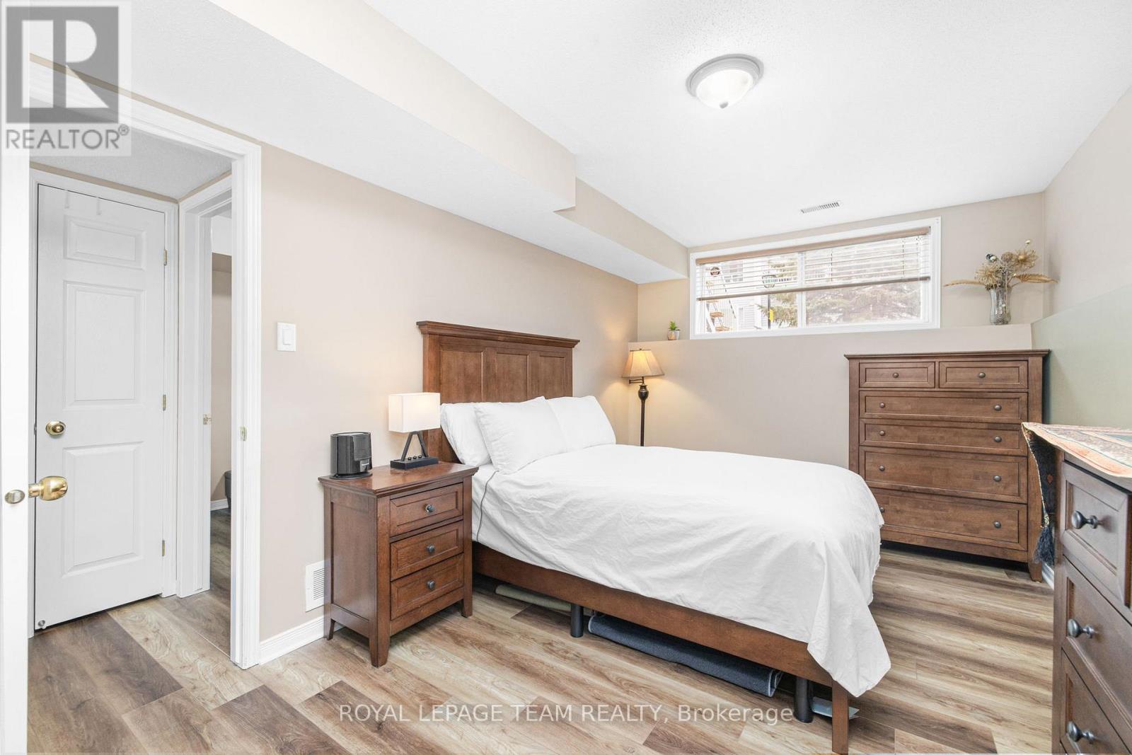 147 Wharhol Private, Ottawa, Ontario  K2H 1G5 - Photo 38 - X12874300