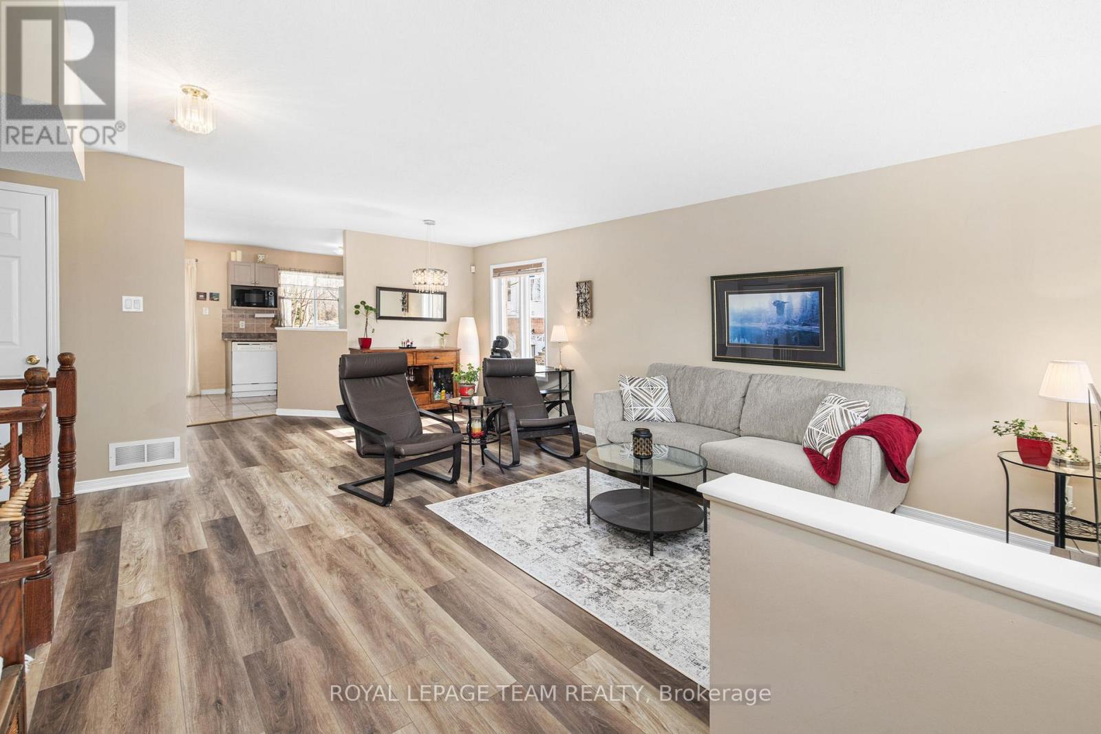 147 Wharhol Private, Ottawa, Ontario  K2H 1G5 - Photo 7 - X12874300