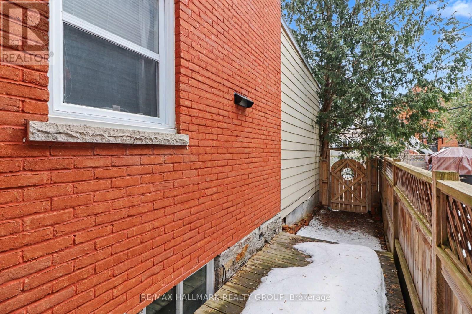 34 Lewis Street, Ottawa, Ontario  K2P 0S3 - Photo 28 - X12874324