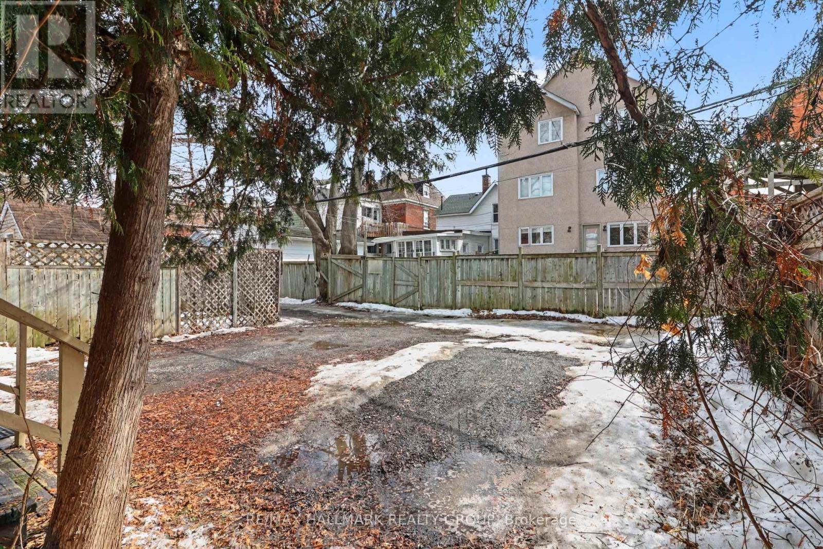 34 Lewis Street, Ottawa, Ontario  K2P 0S3 - Photo 29 - X12874324