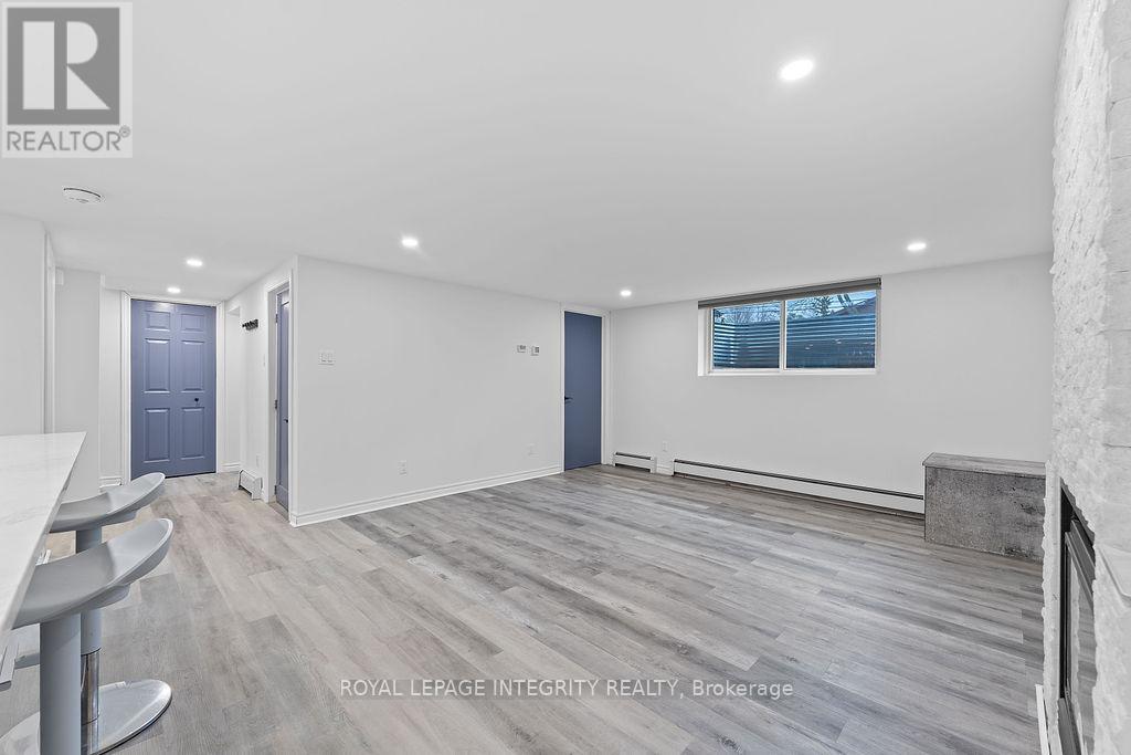 B - 1105 Falaise Road, Ottawa, Ontario  K2E 6R1 - Photo 18 - X12874332