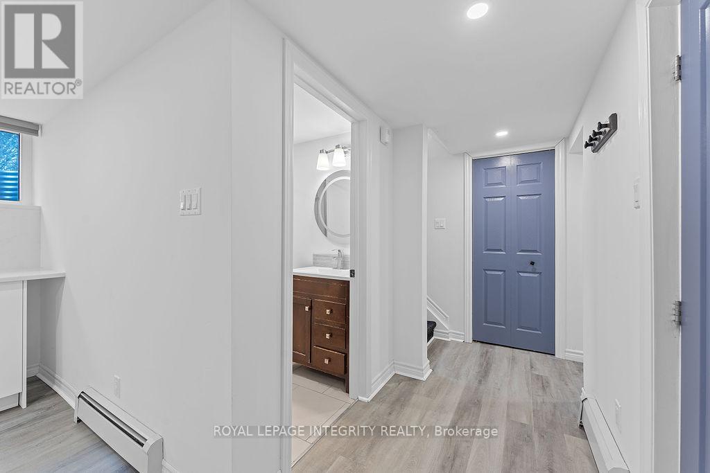 B - 1105 Falaise Road, Ottawa, Ontario  K2E 6R1 - Photo 8 - X12874332