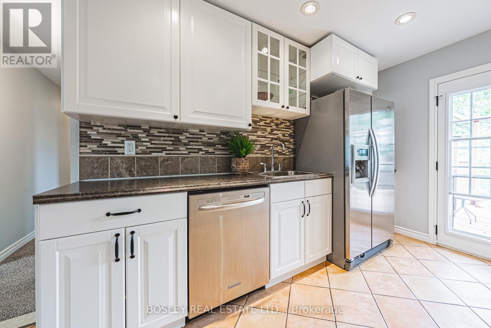 14 Rosemount Drive, Welland, Ontario  L3C 2H3 - Photo 10 - X12874278