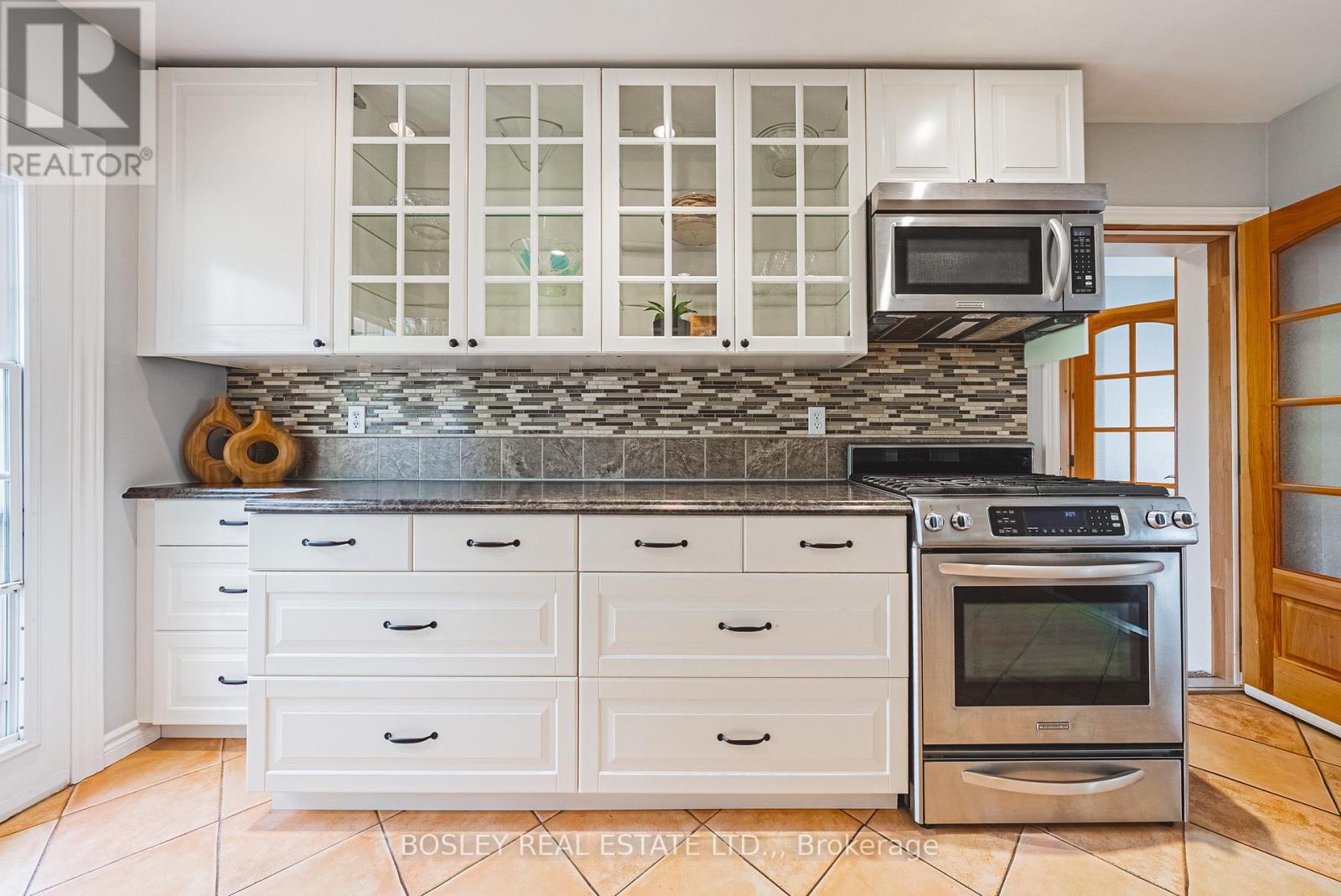 14 Rosemount Drive, Welland, Ontario  L3C 2H3 - Photo 11 - X12874278