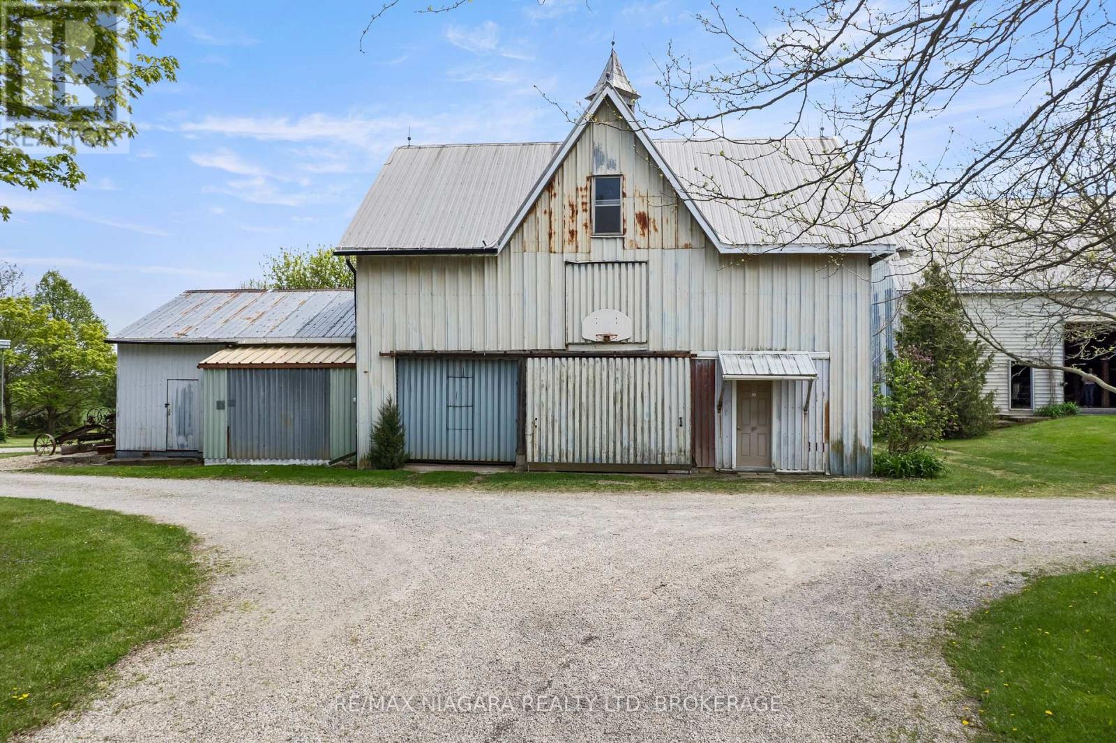 2461 Effingham Street, Pelham, Ontario  L0S 1M0 - Photo 42 - X12874312